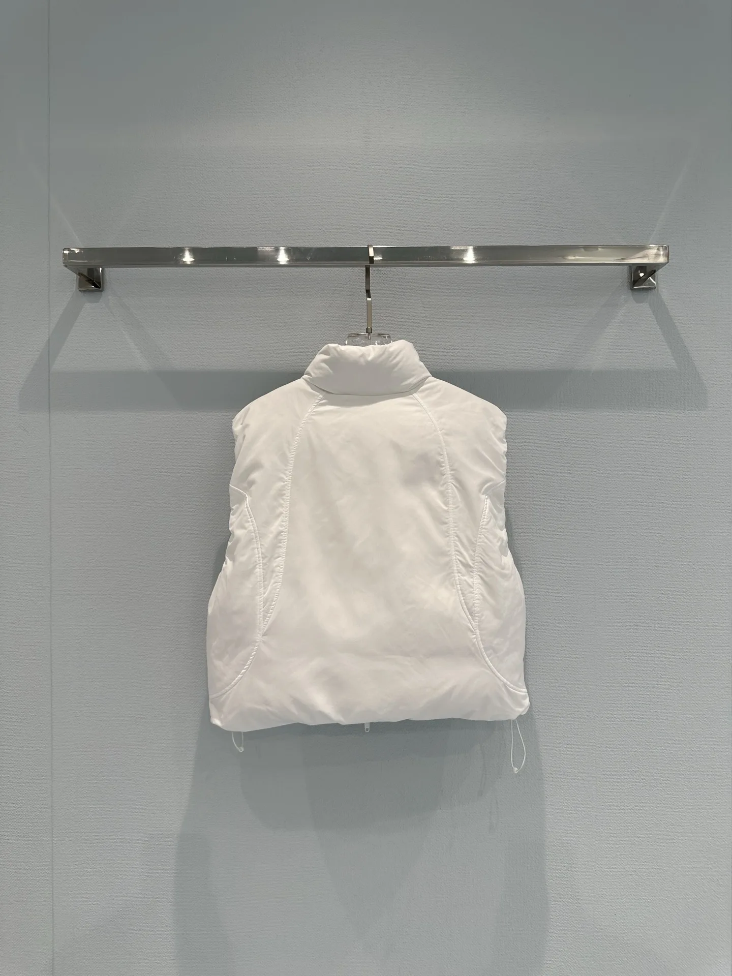 

LN051039 Winter Women's High Quality Down Jacket Sleeveless Zipper Coat Solid Color Tops