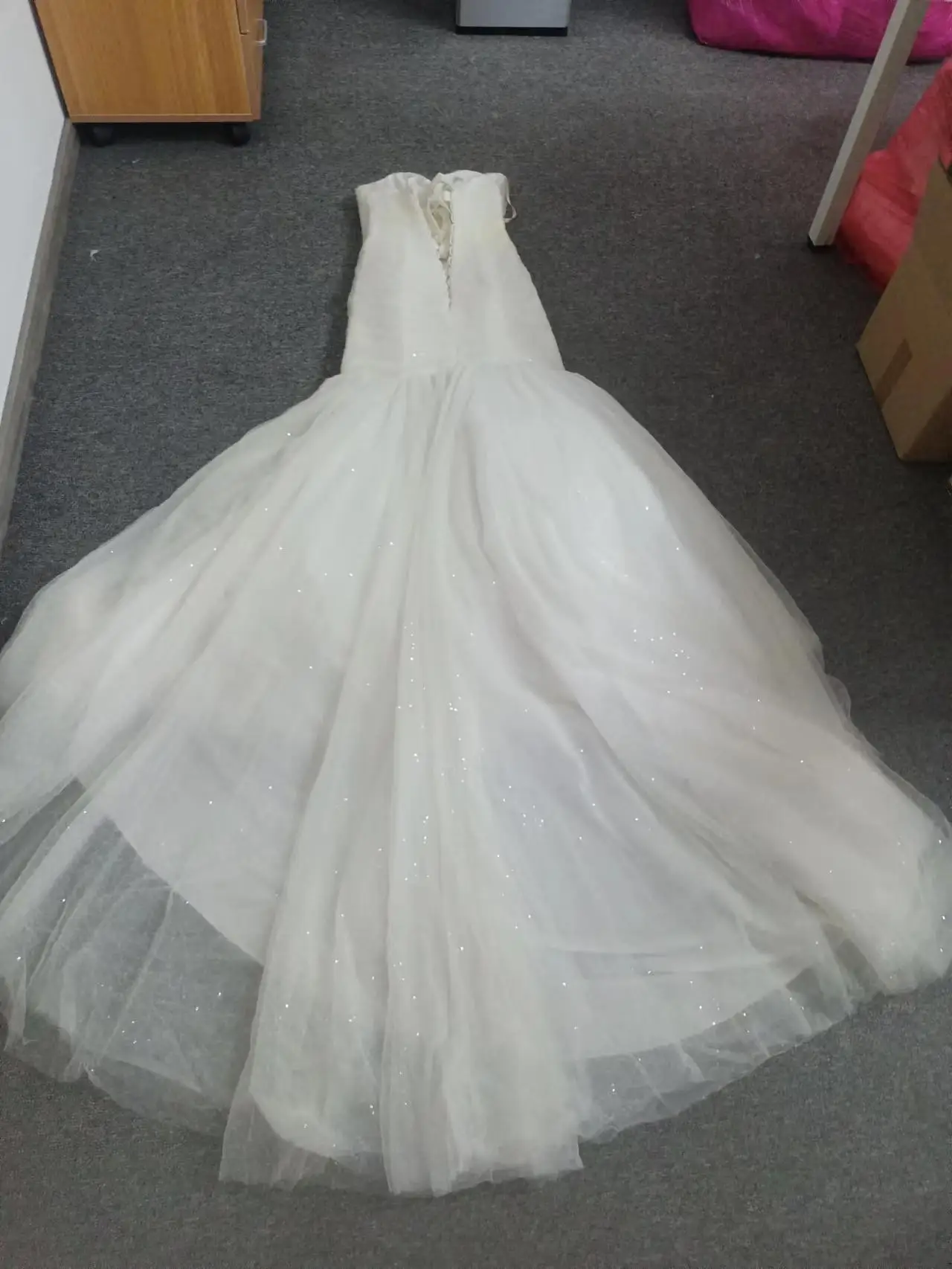 CloverBridal abiti da sposa in pizzo Champagne con scollo a V a buon mercato a buon mercato 1151 spedizione veloce abito da sposa a sirena senza maniche L1323