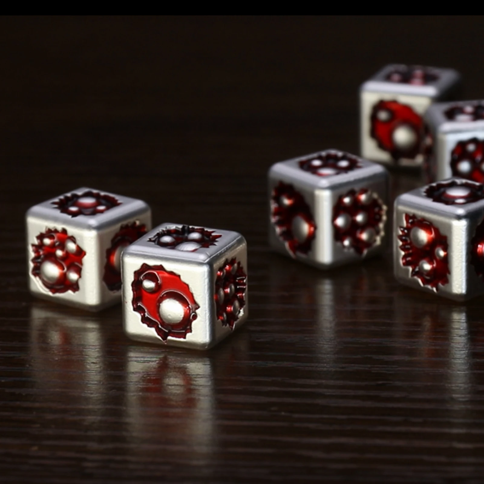 

D6 Dice Set 6 Pcs , 6 Sided Metal Dice For DND Shadowrun Pathfinder Role Playing Game Dungeons and Dragons