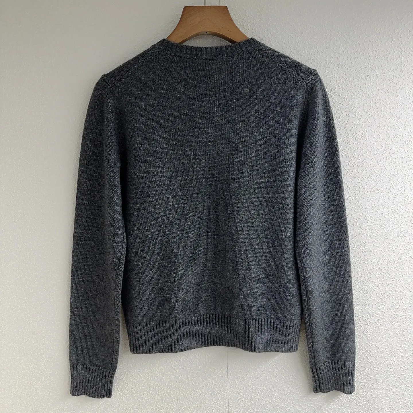 

25 Autumn/Winter Women's New Fashionable Long Sleeve Style Solid Color Hoodie Round Neck Button Sweater