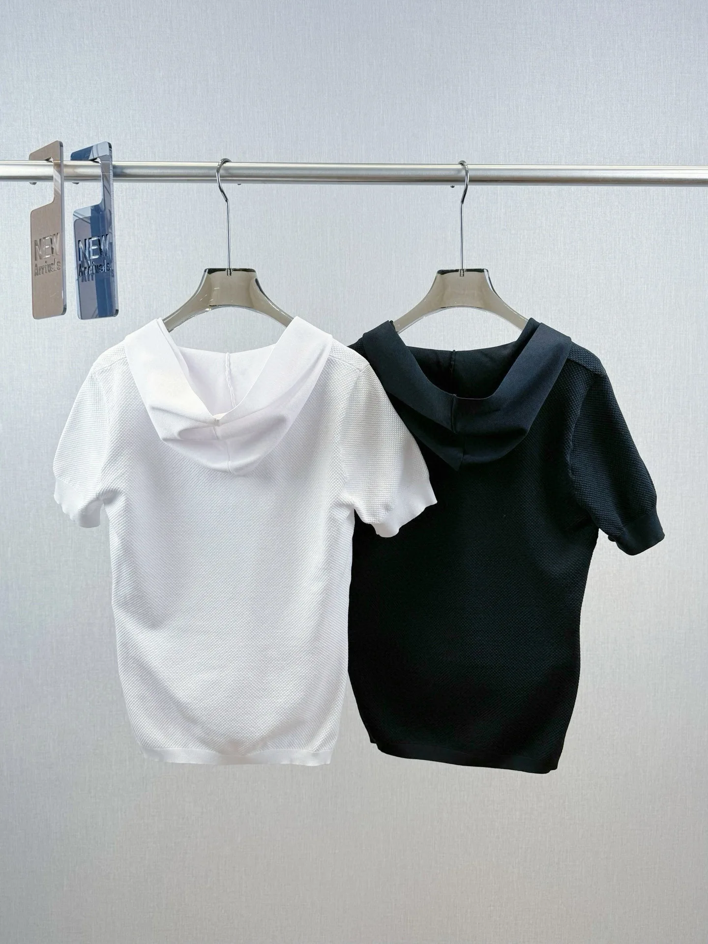 Summer casual women's short sleeved hooded blouse