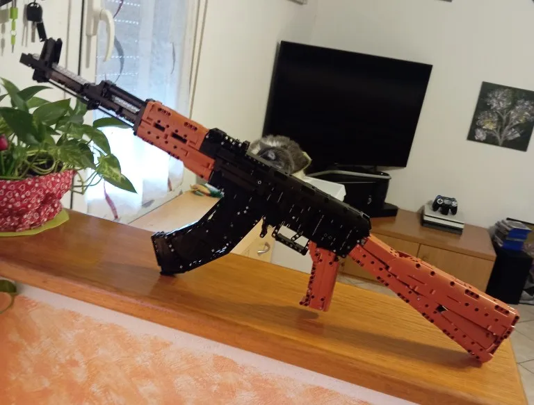 MOC karinis AK47 lego tipo šautuvas konstruktorius photo review