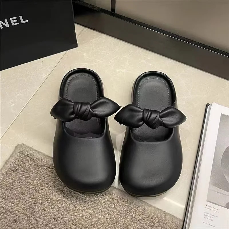 Women's summer new style baotou slippers hole shoes outdoor wear fashionable soft bottom non-slip beach shit feeling sandals