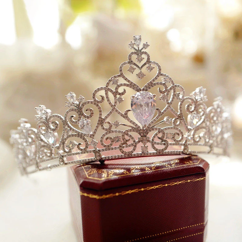 High-End Princess Bride Luxurious Wedding Goddess Crown Headwear French Tiaras Evening Gown Birthday Celebration Accessory