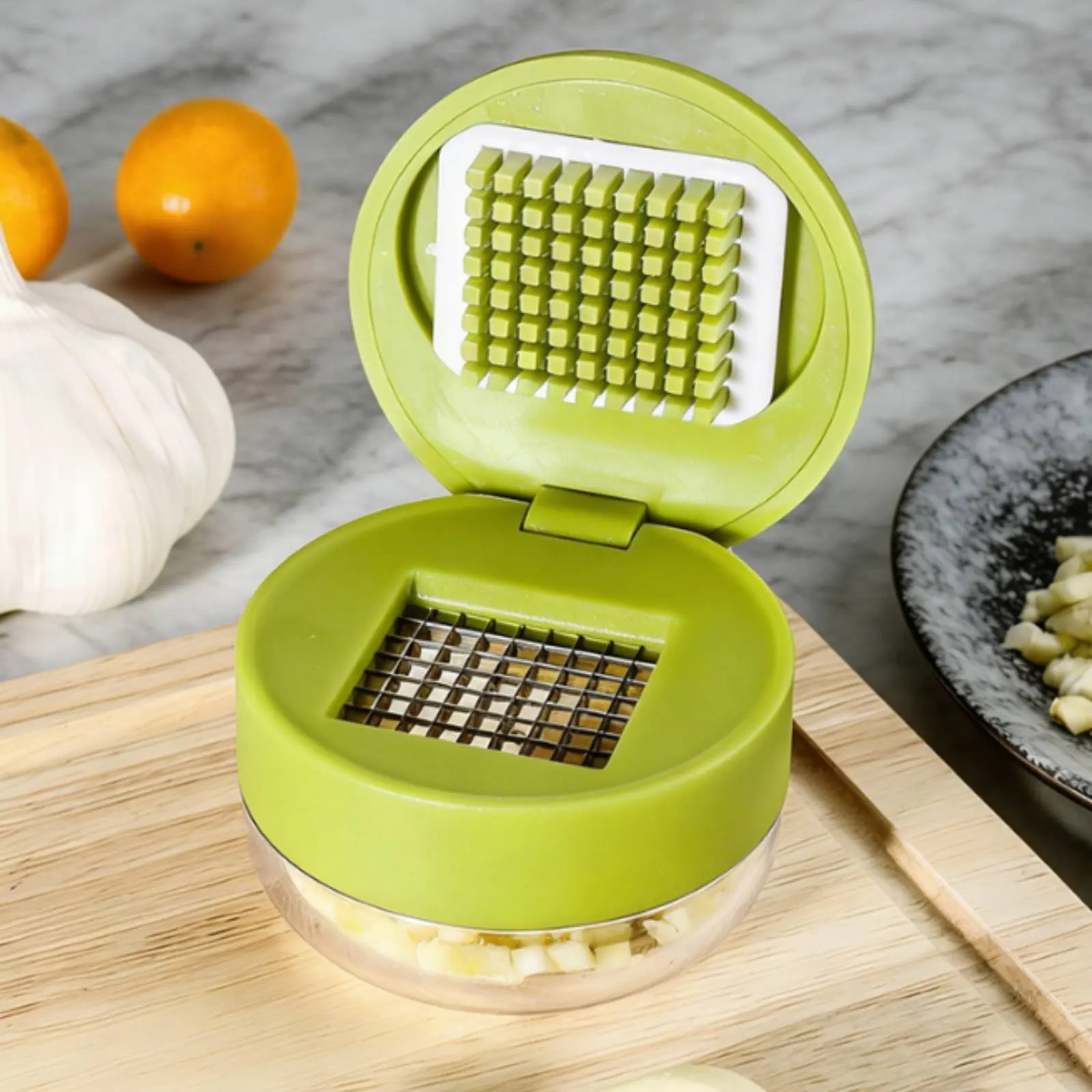 Multifunctional Stainless Steel Garlic Crusher, Household Press-type Garlic,Mini Garlic Granulator Pounder Chopper Kitchen Tool