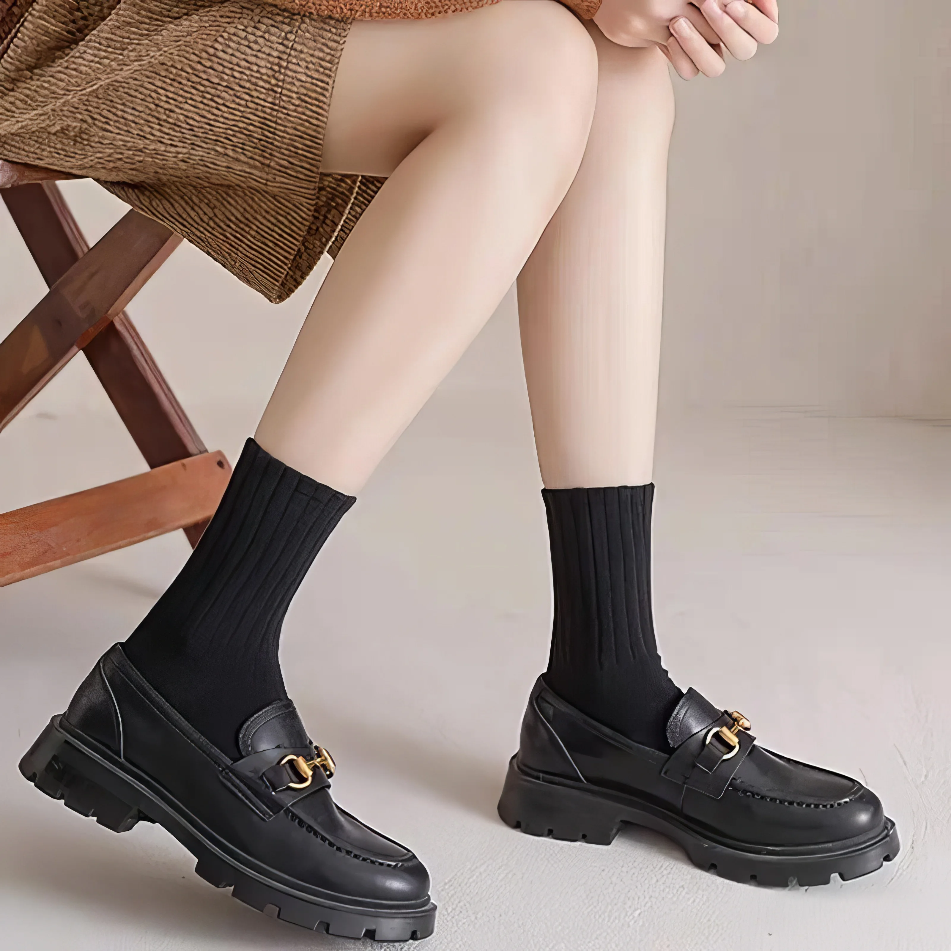6 Pairs of Anti Odor Quick Drying Khaki Socks, Breathable and Lightweight Elastic Fabric, Suitable for Sports and Fitness