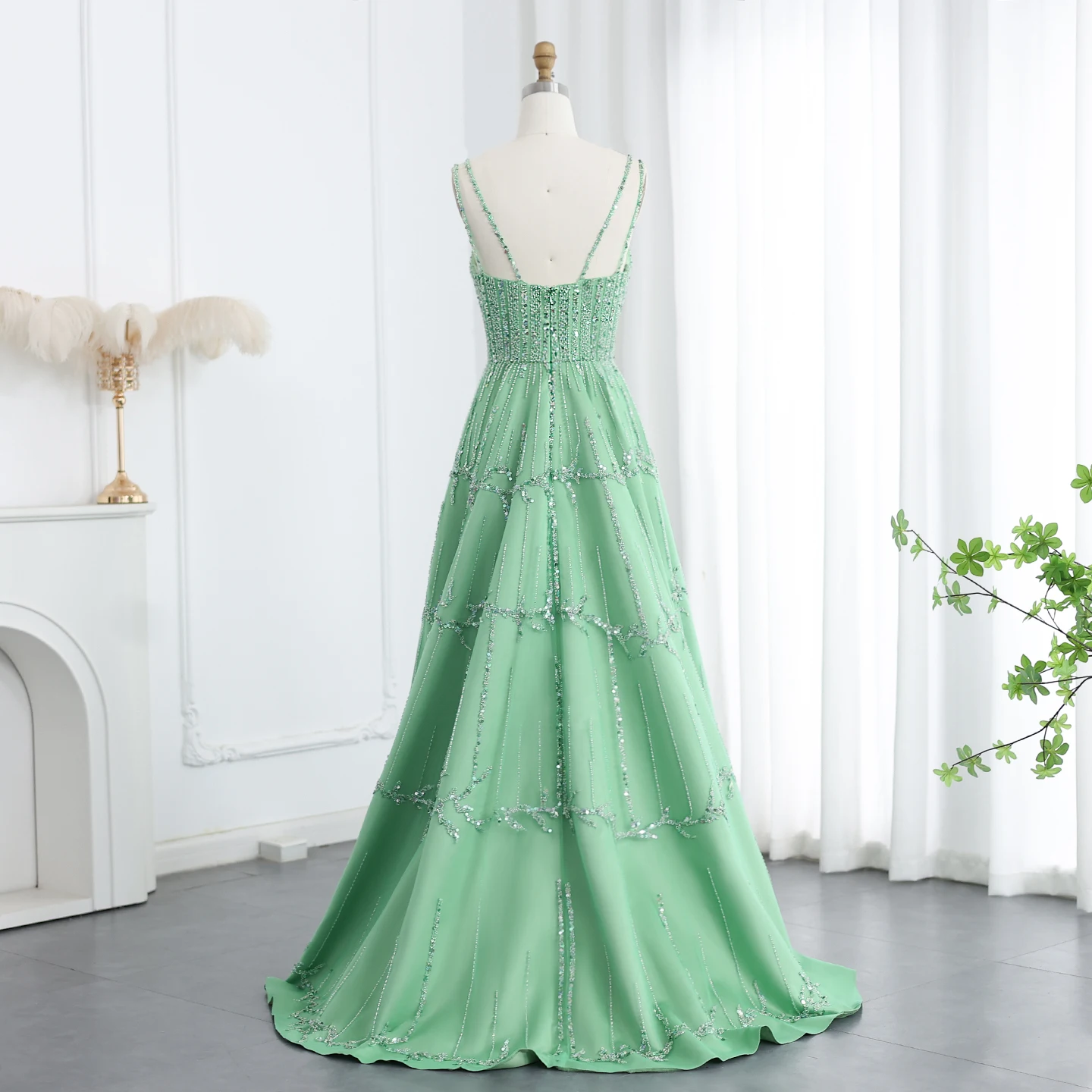 Sharon Said Luxuriöses, perlenbesetztes, grünes, elegantes Abendkleid im Spaghetti-Stil für die Hochzeitsfeier der Frauen in Dubai 2026, SS225, maßgeschneidert. – Detail 16