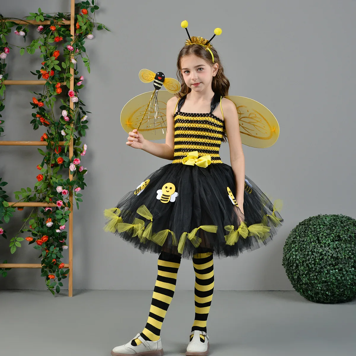 

Bee Costume Girl Cosplay Sleeveless Dress Headband Wand Wing for Girl Stage Performace Outfits Halloween Carnival Party Suit