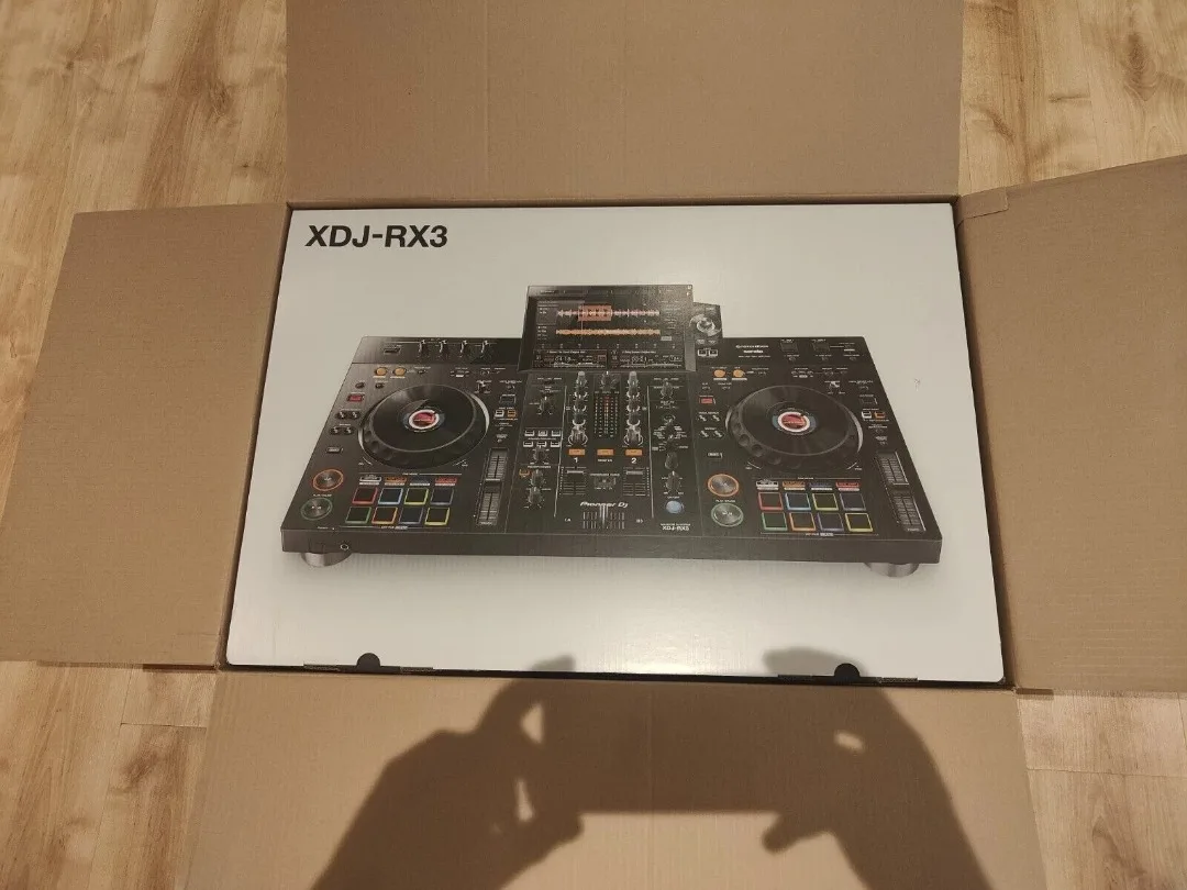 

СКИДКИ Pioneers XDJ RX3 2-канальная DJ-система, черная, новая, быстрая доставка