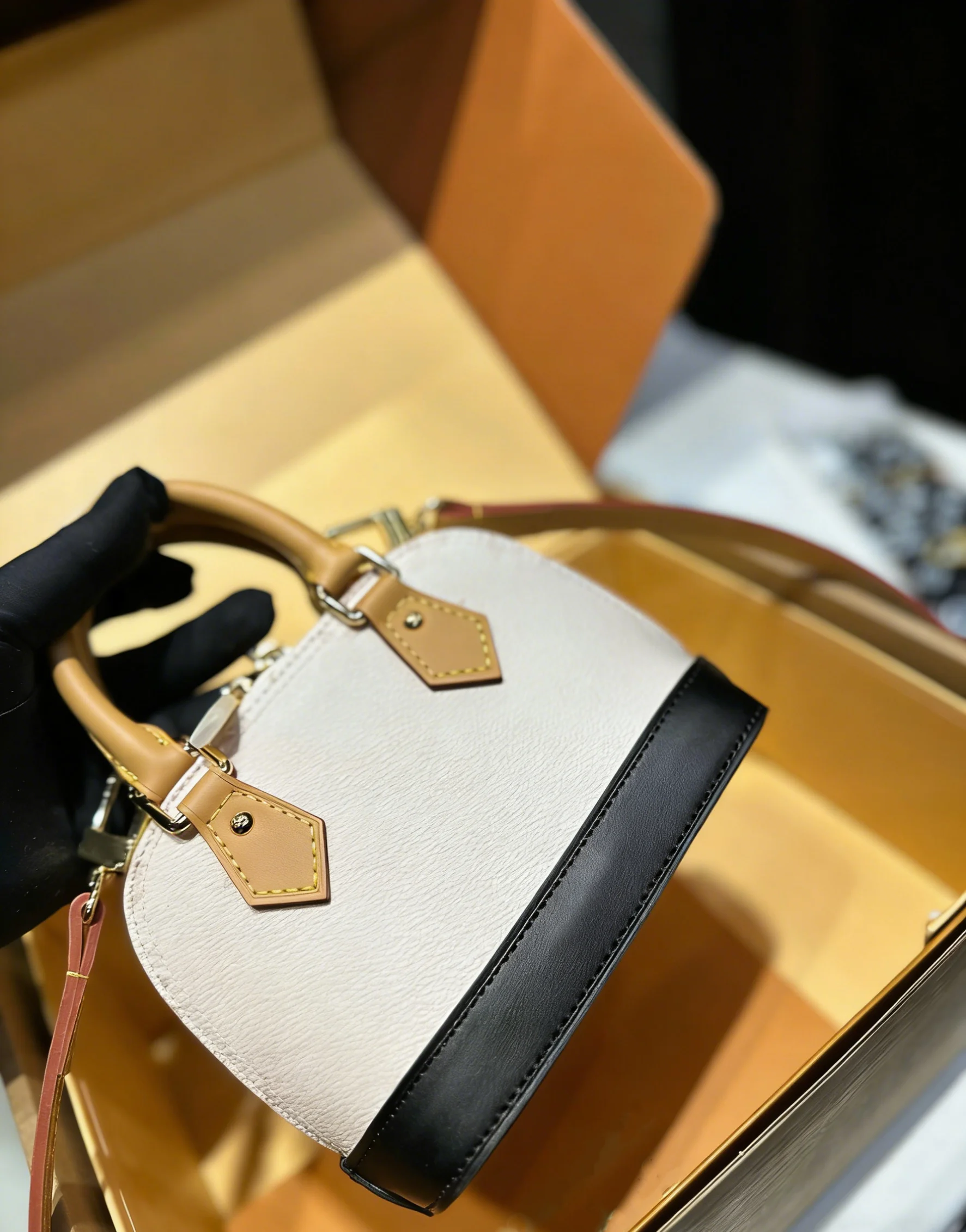 

2025 New Style Handbag - Gift for Girls - Christmas Gift - Shoulder Bag 5DB23