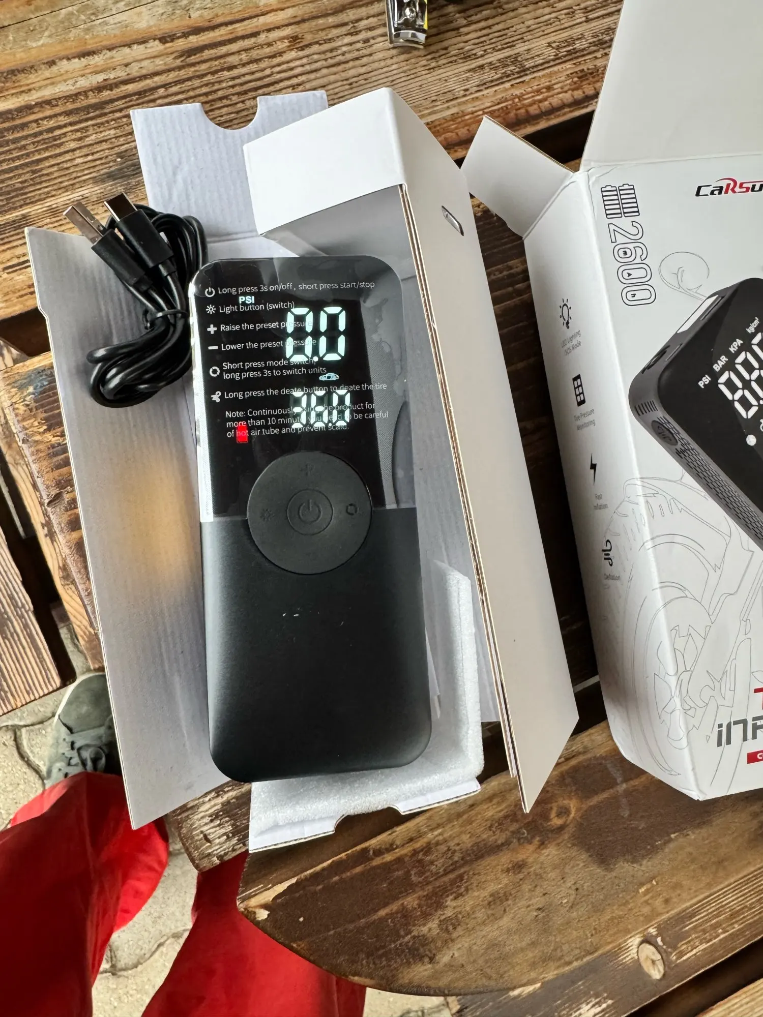 VanVolt AirGo™ Cordless Digital Tyre Inflator - Portable 150 PSI Air Pump photo review