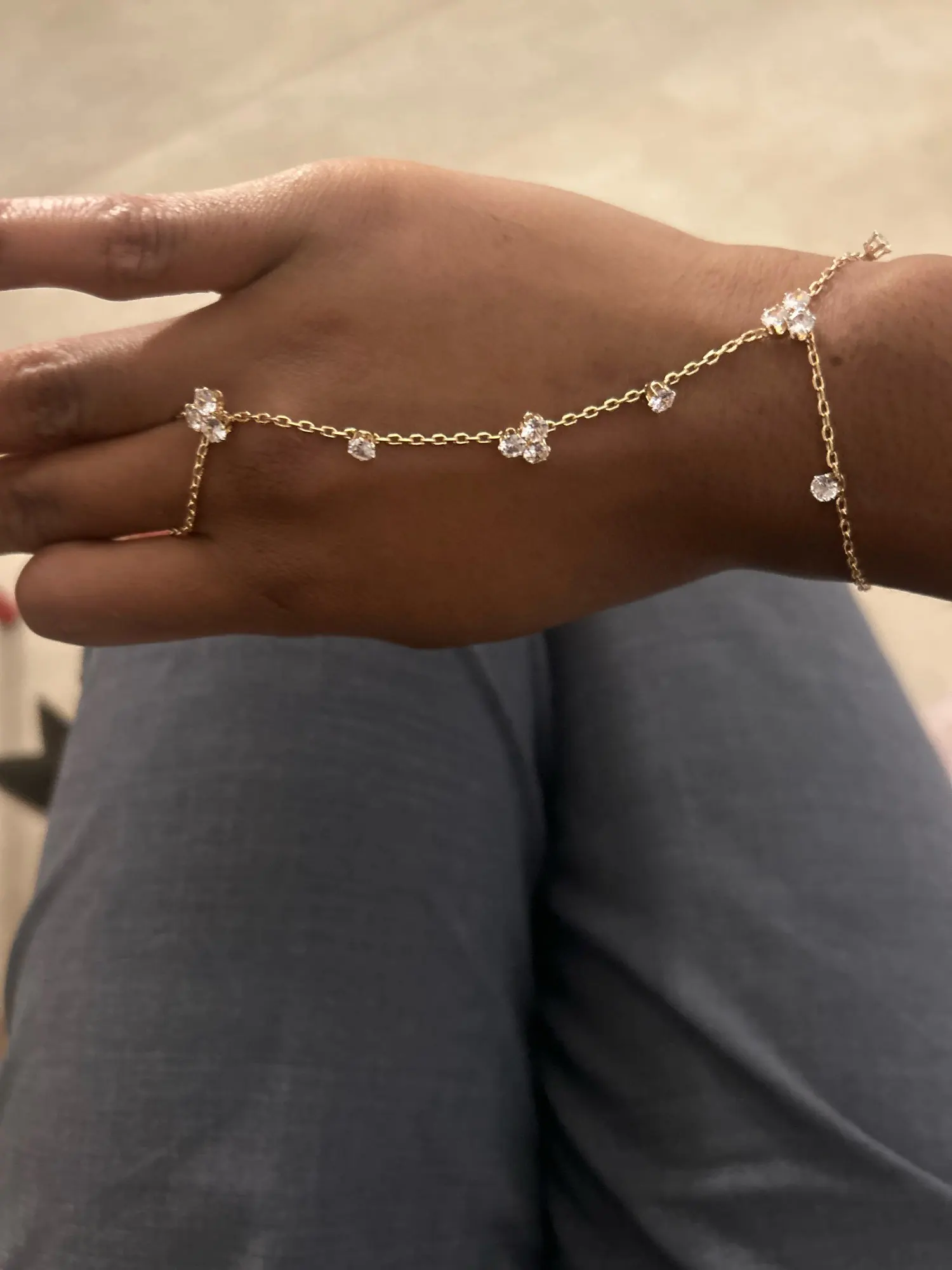 Luxury Metal Crystal Chain Finger Bracelet for Women Simple Gold Color Zircon Geometric Hand Chain Bracelet Wedding Jewelry Gift photo review