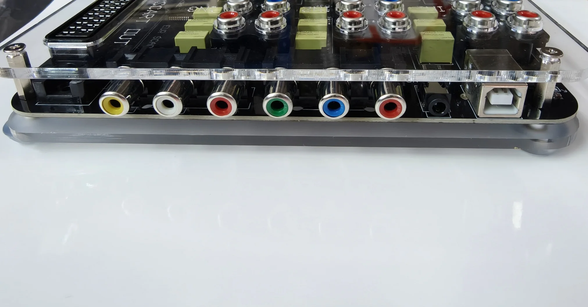 موزع RGBS أوتوماتيكي 6 في 1 مع كابل USB للأجهزة المزودة بإخراج الفيديو المركب RGBS #3