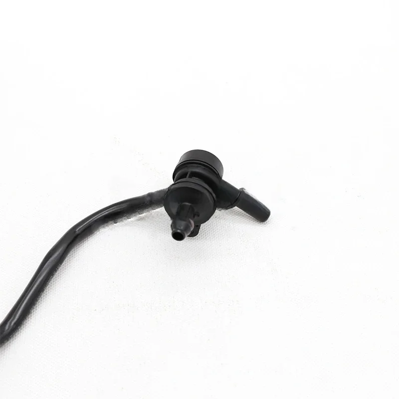 For Mercedes Benz W204 SLK250 C200 S204 W212 A207 2710180200  Genuine Engine Exhaust Duct Crankcase Vent Hose Automobile