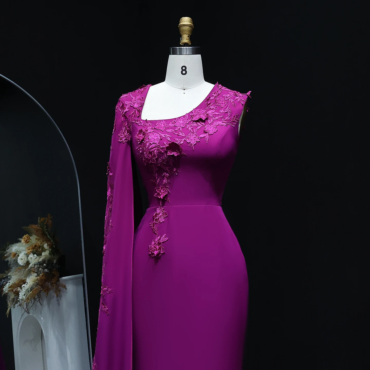 シャロンはドバイ紫ワンショルダーアラビア語 3D 花ケープスリーブ女性のウェディングパーティードレス SF105 カスタマイズ