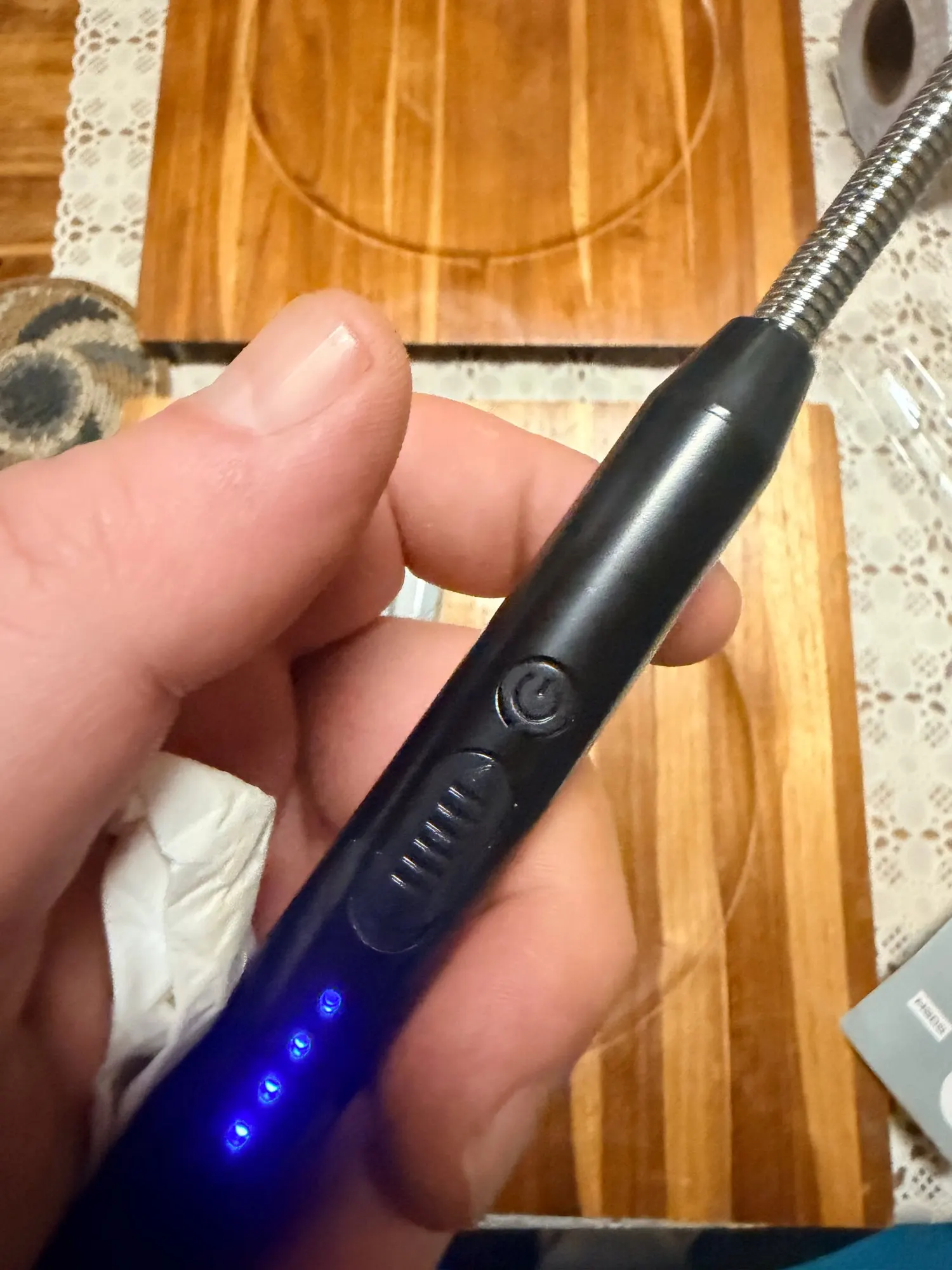 Isqueiro Elétrico Recarregável USB 360° Flexível Antivento Premium IZEFLAME PRO photo review