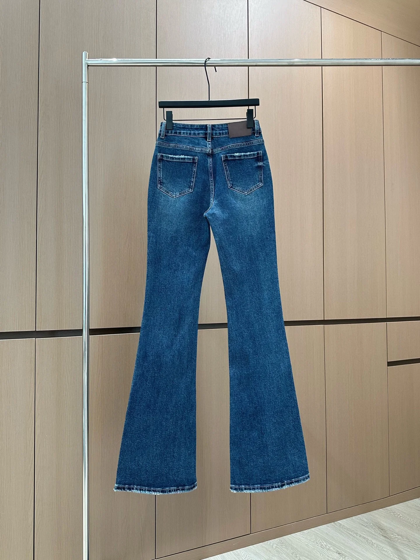 

2025 New jeans pants trousers solid cotton bootcut pockets buttons Versatile Slimming Figure-hugging winter autumn