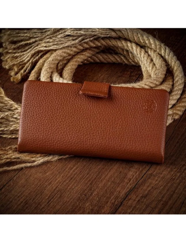 

Wallet Made Entirely from Genuine Leather - Men / Women