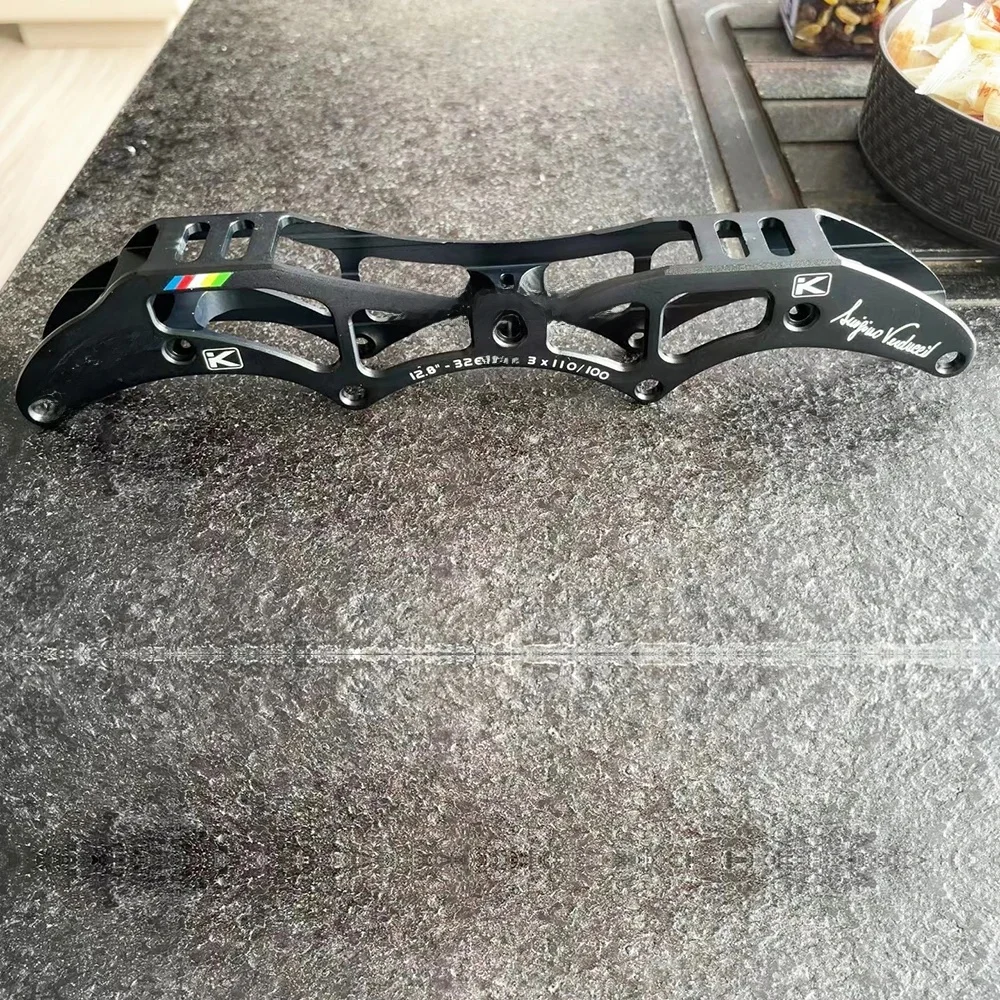 Ramki do łyżworolki 3*110-100mm FLYKE NEUTRINO rama 3x110 + 1x100 profesjonalne aluminiowe Patines szachy ramka do rolek — zdjęcie 2