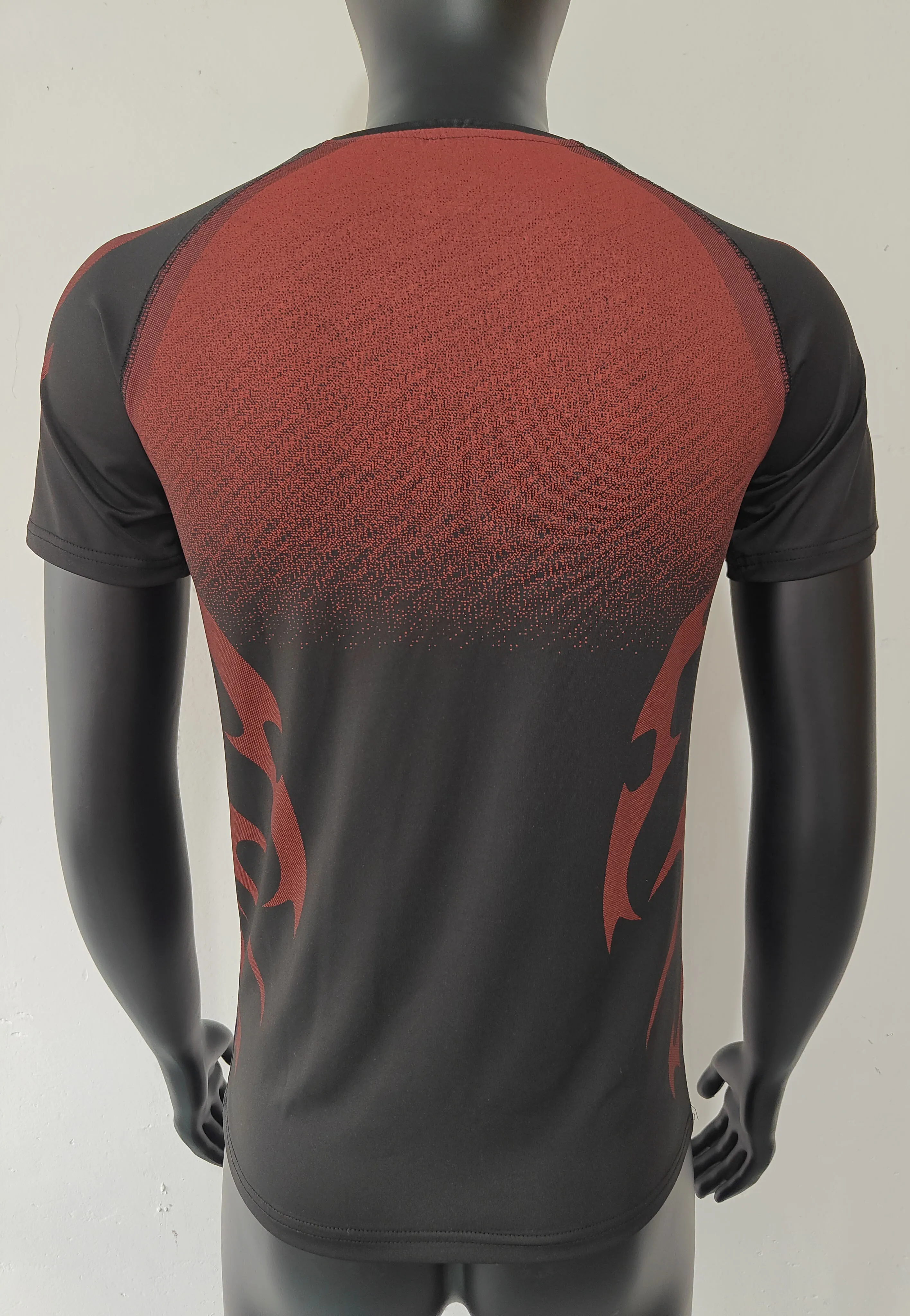 Herren Flammen-Farbverlauf Kompressions-Gym-T-Shirt Schnelltrocknend Atmungsaktiv Hochelastisch Slim Fit Athletisches Lauf- und Trainings-Sportshirt – Detail 36