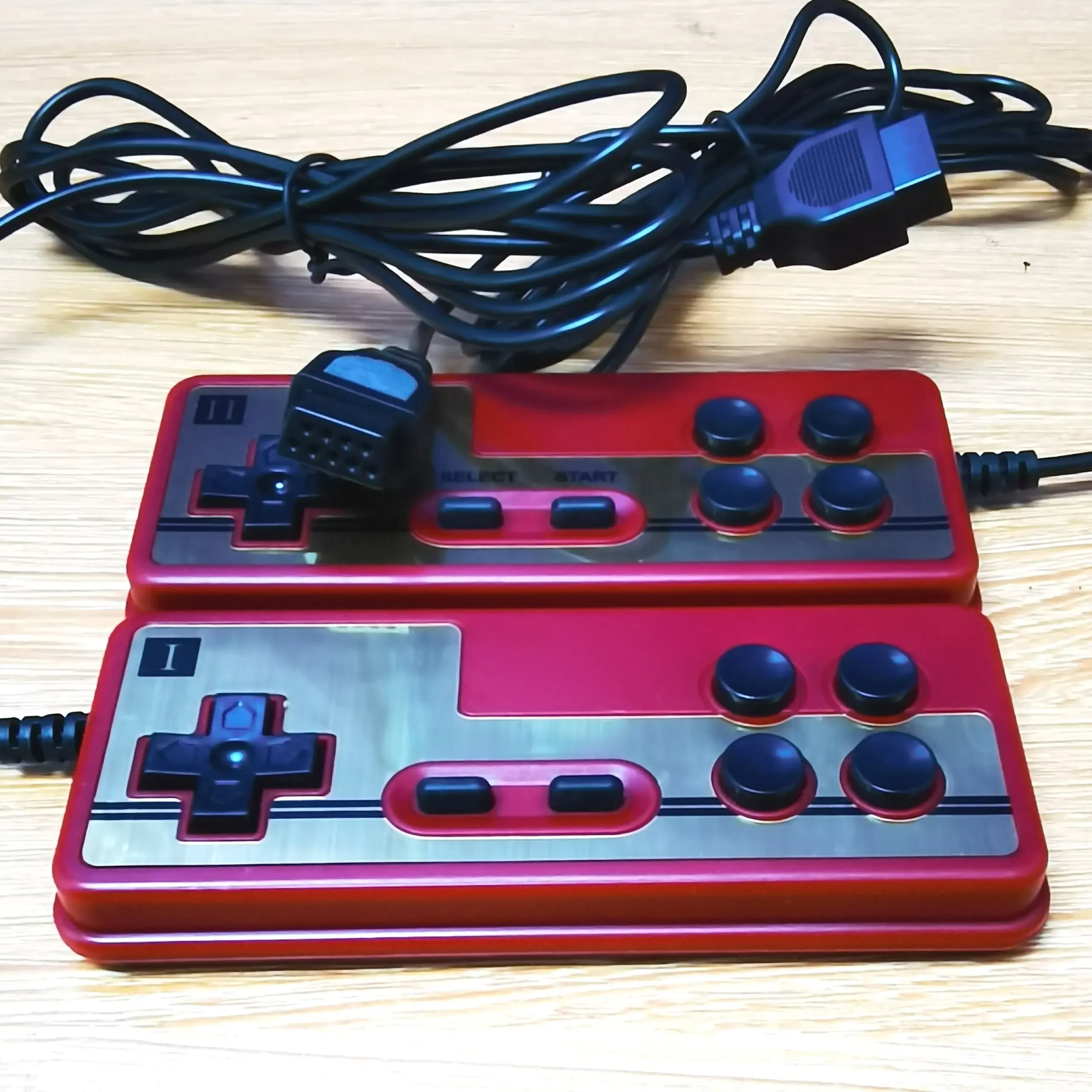 1pcs 9 Pin Backup Game Controller for FC for Family Computer Red and White Machine Handle Console Games 8bit TV GAME PLAYER