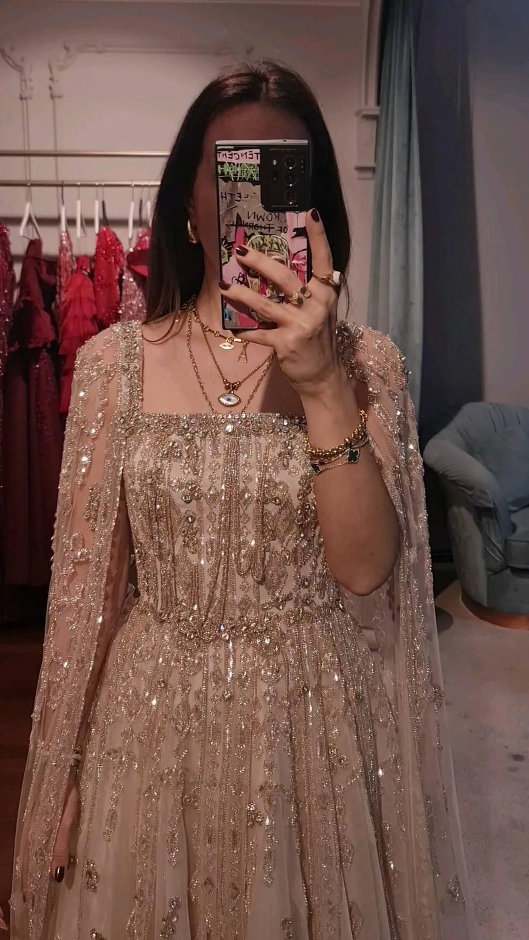 Sharon Said Elegantes Dubai Nude Arabisches Abendkleid mit Cape-Ärmeln Choker Weinrot Hochzeitsfeierkleider SS543 Maßanfertigung – Detail 6