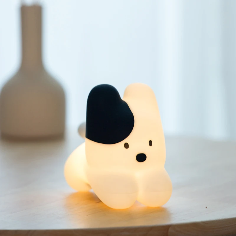 Adorable Cat Silicone Night Light, Soft LED Tap Lamp for Kids, USB Rechargeable Bedside Light, Cute Nursery Decor Sleep Aid Gif