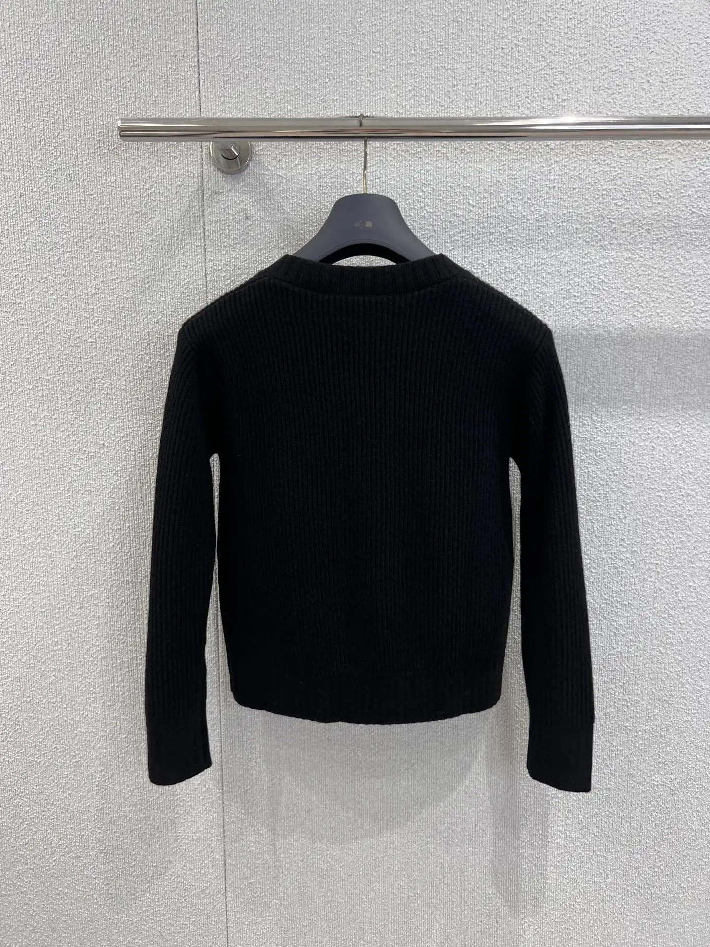 

2025 Autumn/Winter New Knitted Cardigan Coat with Beige Ribbon Design 537