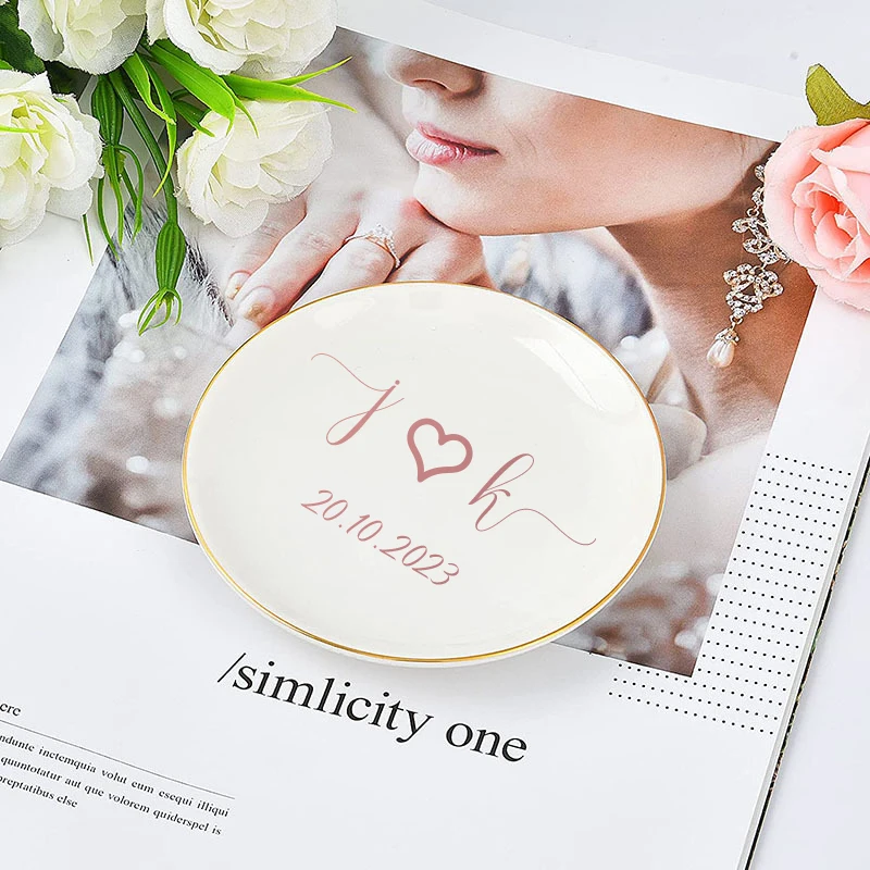 Customized Ceramic Engagement Ring Plate Jewelry Tray Bride Wedding Gift Couple Personalized Name Jewelry Plate Christmas Gift