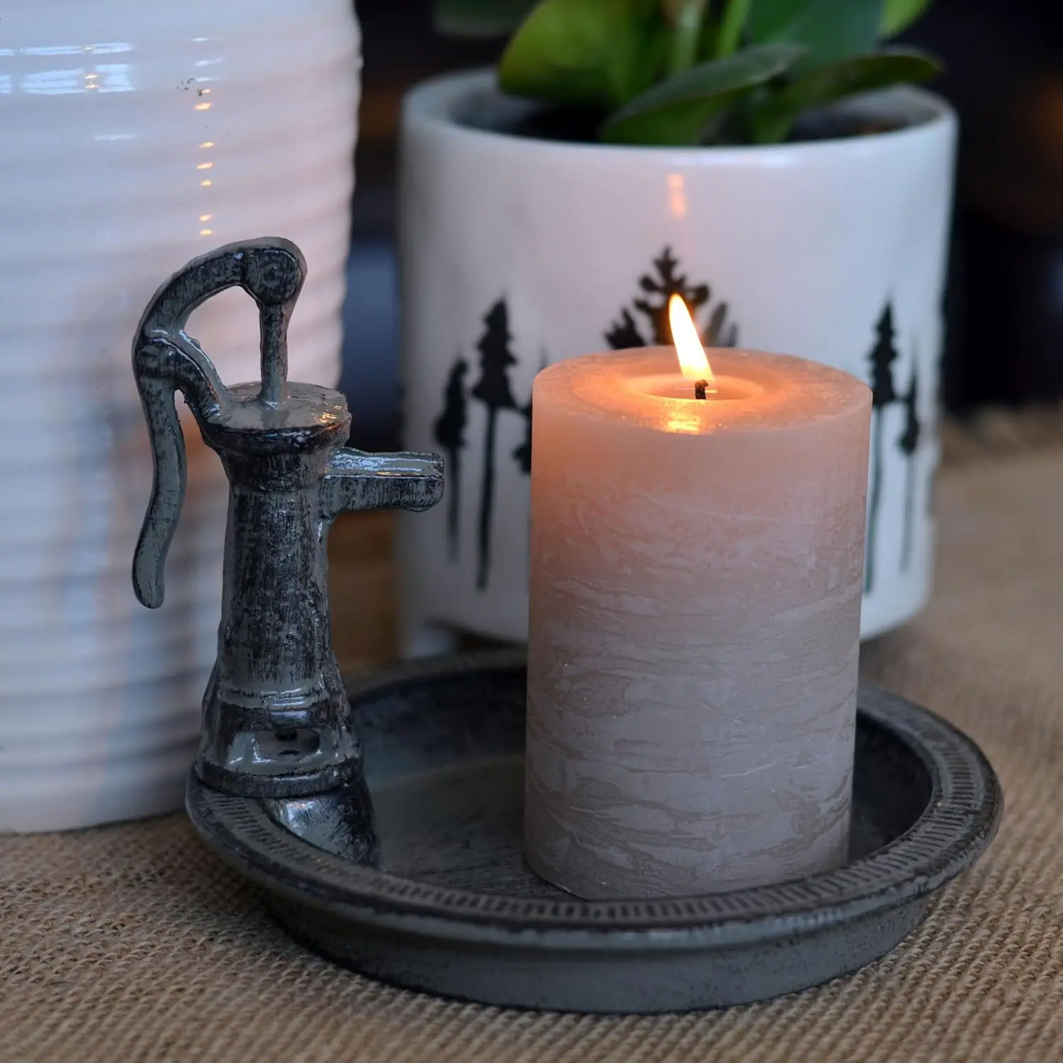 

Cylindrical cast iron bird feeder, elegant garden and tabletop decoration, multi-purpose storage tray/candlestick stand