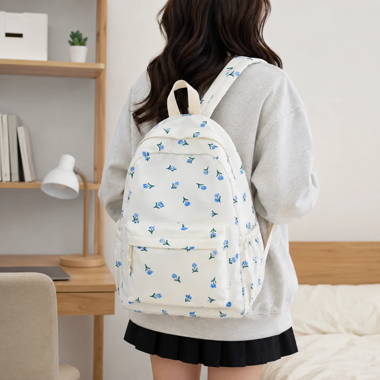Women's Floral Print Backpack Cute Lightweight School Bag Large Capacity Casual Travel Daypack for Girls Students