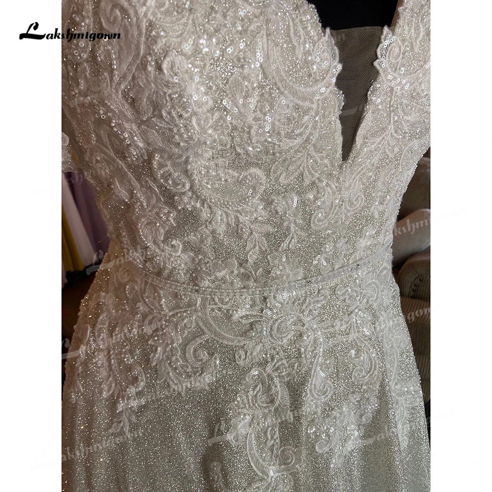 Shiny Boho V Neck Spaghetti Straps Sexy Open Back Button Lace Top A Line Wedding Dress For Women Bridal Gowns Sweep Vestido Robe