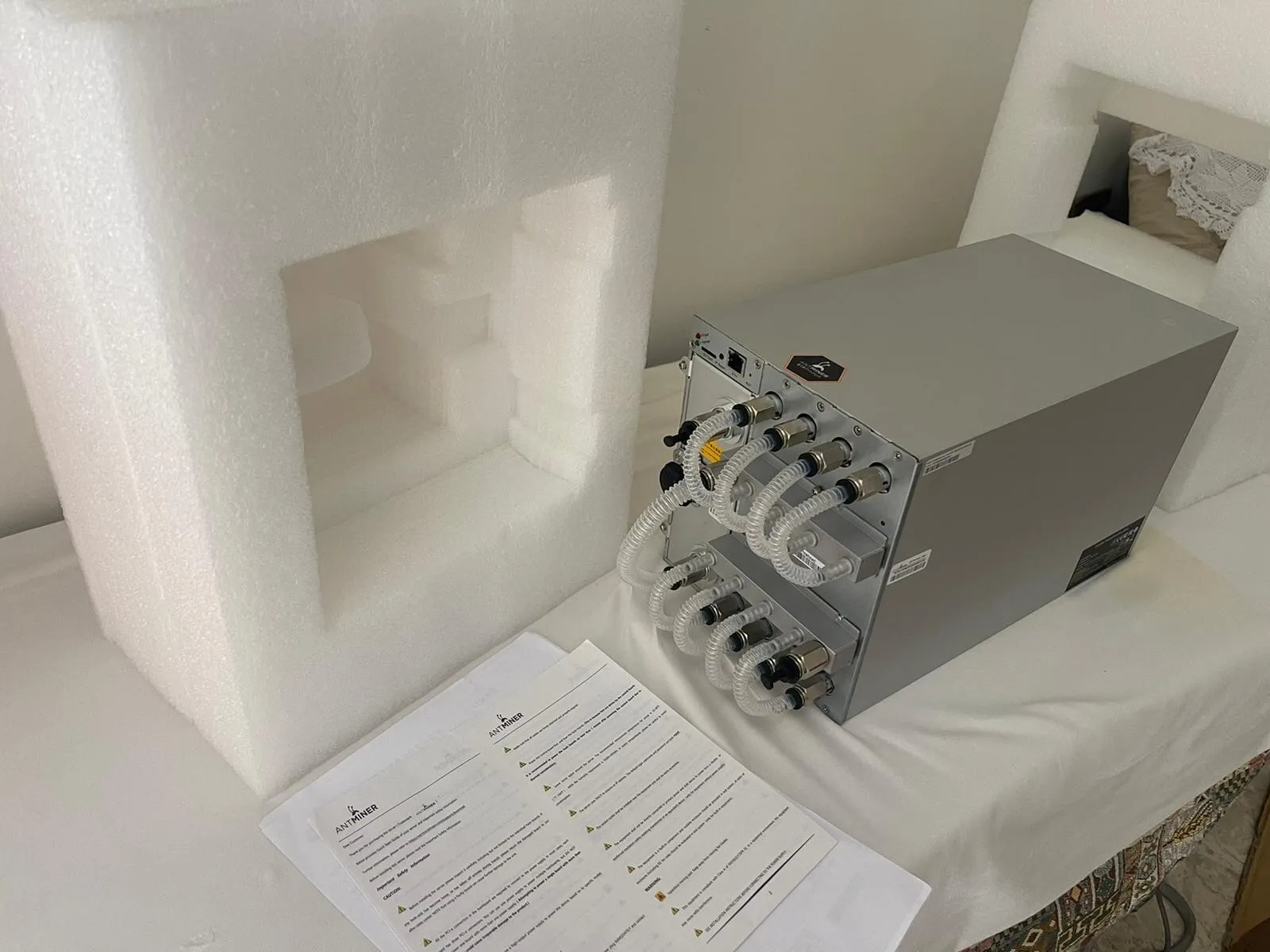 DCE Antminer S21e Hydro 310T Bitcoin Miner with Hydro PSU High Efficiency ASIC
