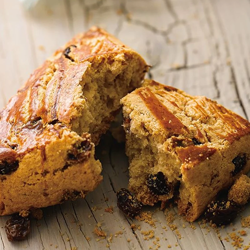 ●   [مجموعة مكونة من 5 قطع] شمعدانات الجوز والقرفة والزبيب 90 جرام - مقرمشة على الخارج، رطبة على الداخل - استبدال وجبة الخبز والوجبات الخفيفة والمعجنات