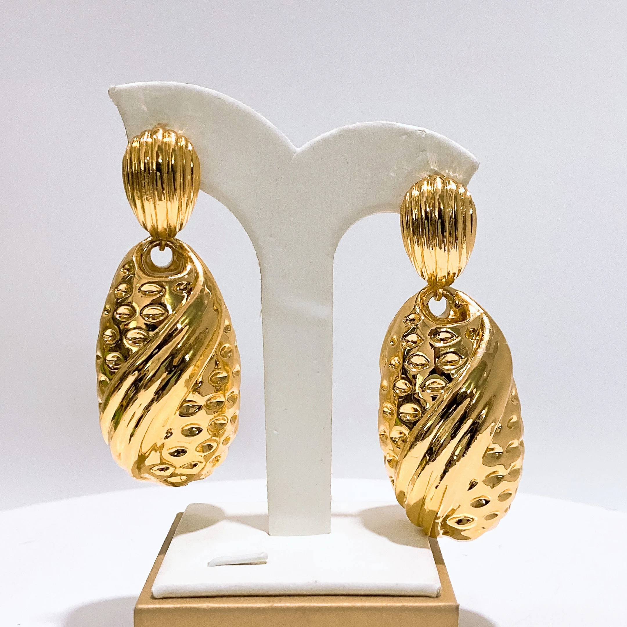 Yulaili Women Gold Plated Twisted Spiral Textured Drop Earrings Elegant Party Wedding Fashion Jewelry Accessories Gift EK096