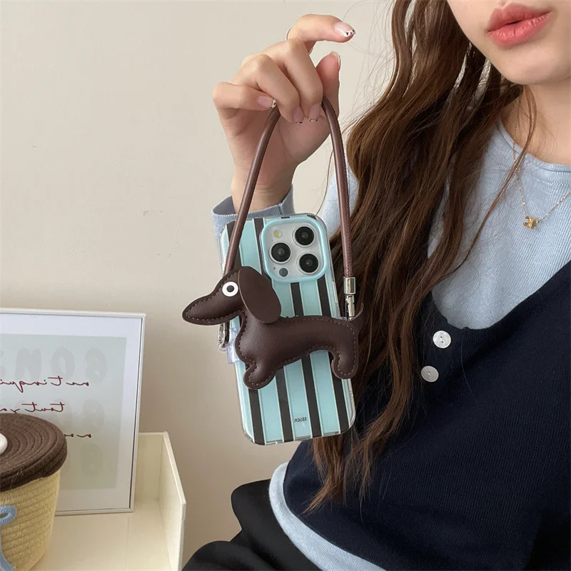 Dachshund Back Clip for iPhone 14 15Pro Max, New Strap Diagonal Silicone 12 13Pro Phone Case Premium Touch Wristband