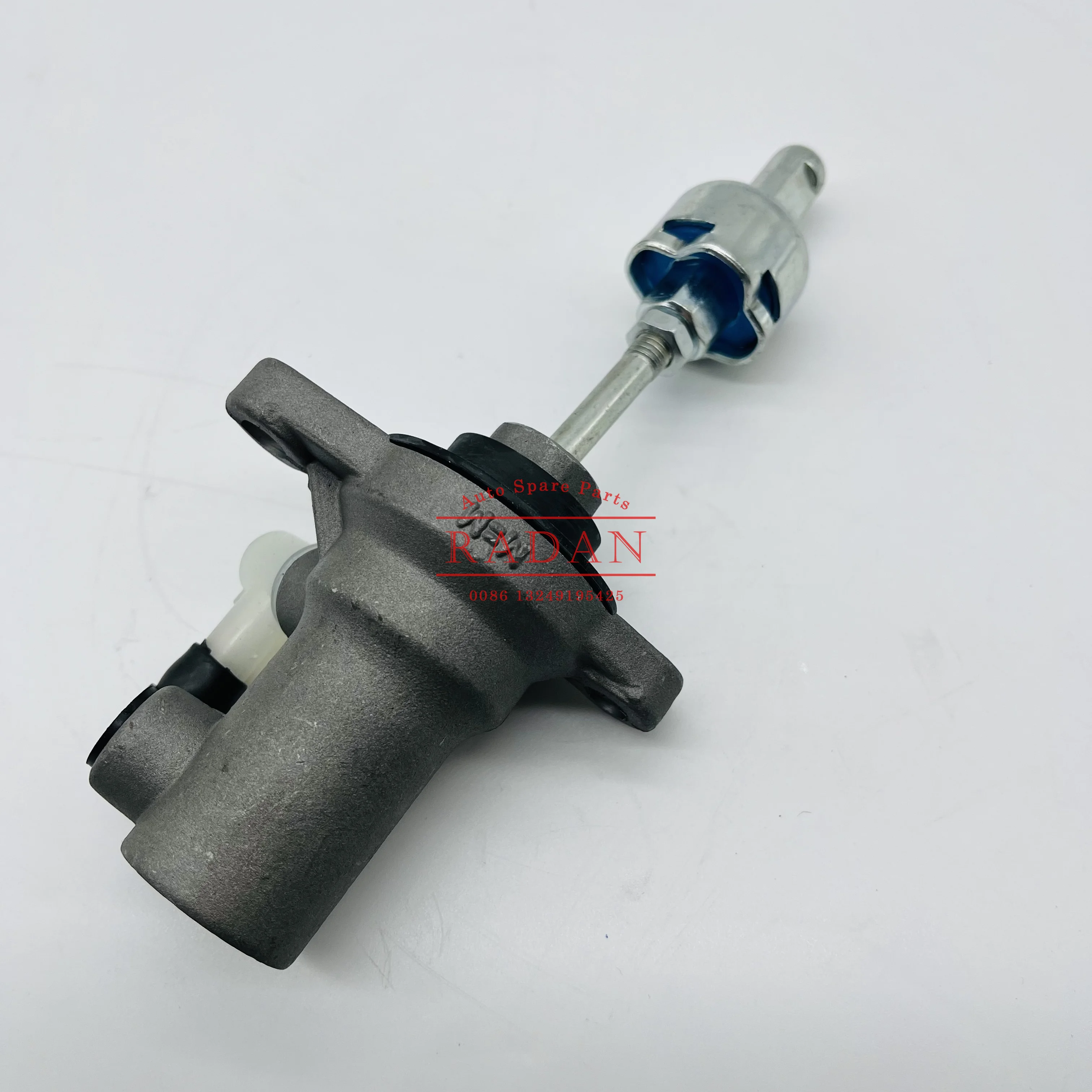 Clutch Master Cylinder For Jinbei Higer Joylong Toyota Haise 31420-26200