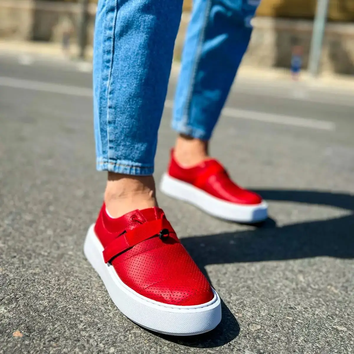 

CHEKICH Original Brand Red CBT Dobeny Sneakers 2024 Fashion Men's Shoes High-soled Daily Sneakers Shoes CH147