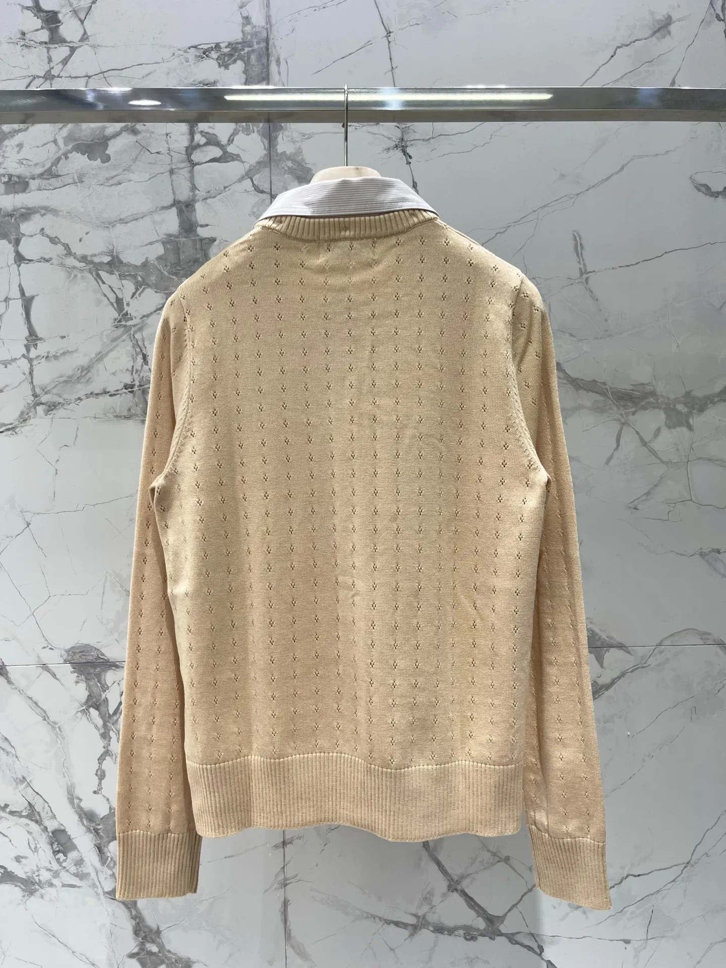 

2026 New Arrival: Letter Pocket, Color Blocking, Distressed Plaid Print, Long-Sleeved Cotton Shirt