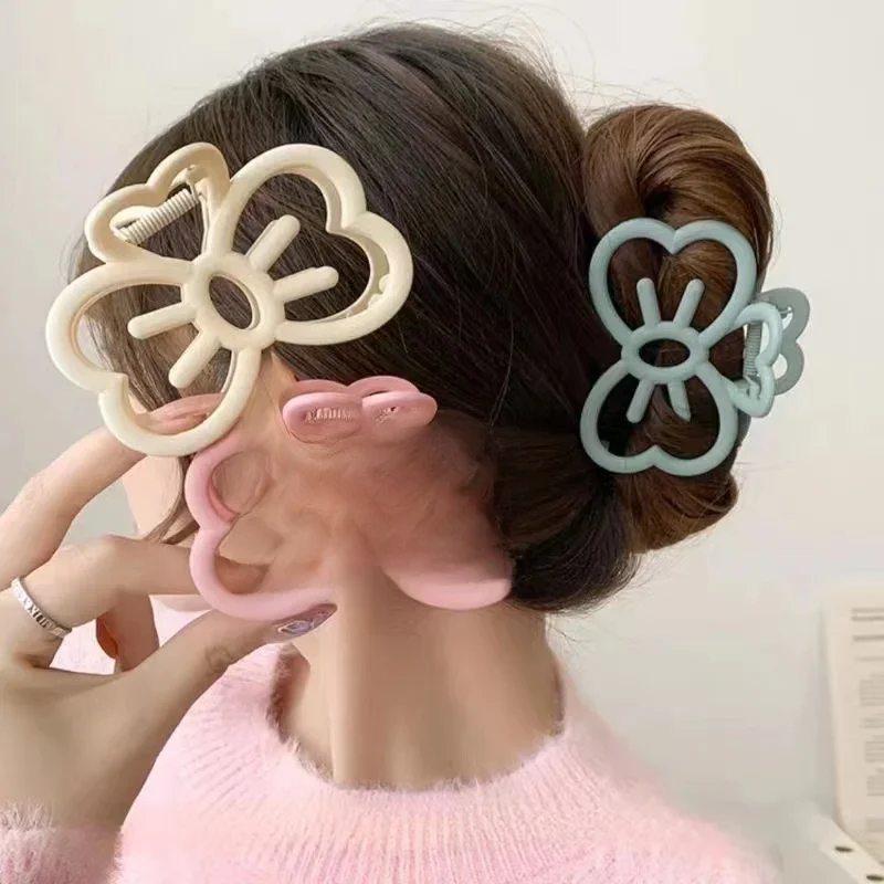 Pince à cheveux avec nœud mignon pour femme, chat, bonbons, à la mode, en forme de crabe poilu, accessoires pour cheveux de fille, cadeaux de fête