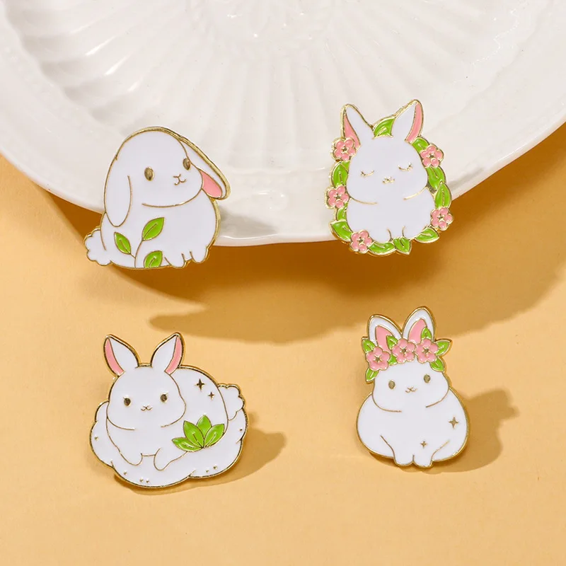 Cute Cartoon White Rabbit Enamel Brooch Creative Sweet Animal Lapel Pin Badge Backpack Clothing Hat Accessories