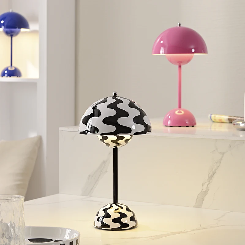 Table lamp  bedside  Mood light led rechargeable  night mushroom lamp