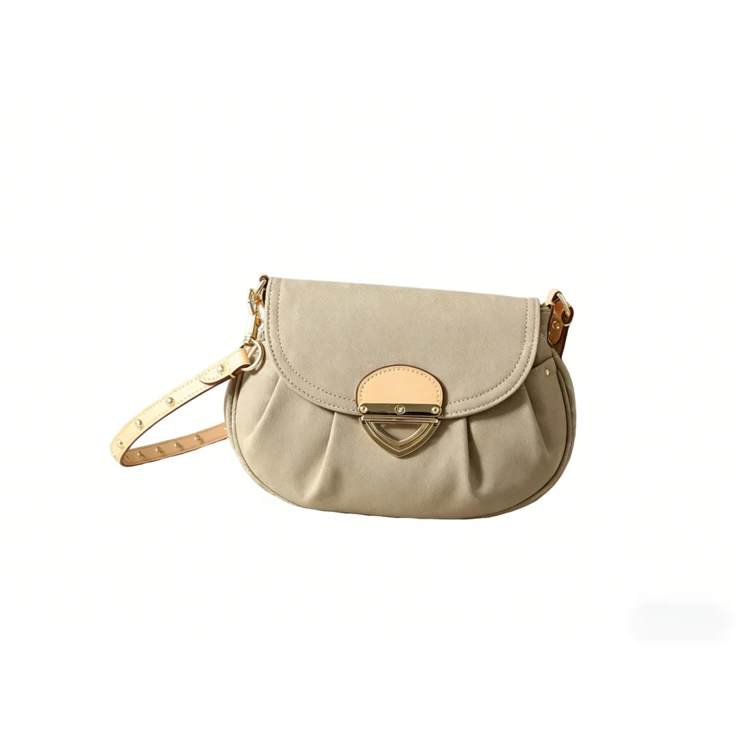 

2026 New Arrival High Quality Design Zippered Daily Genuine Leather Shoulder Bag Size:27.0 x 18.0 x 3.0 cm