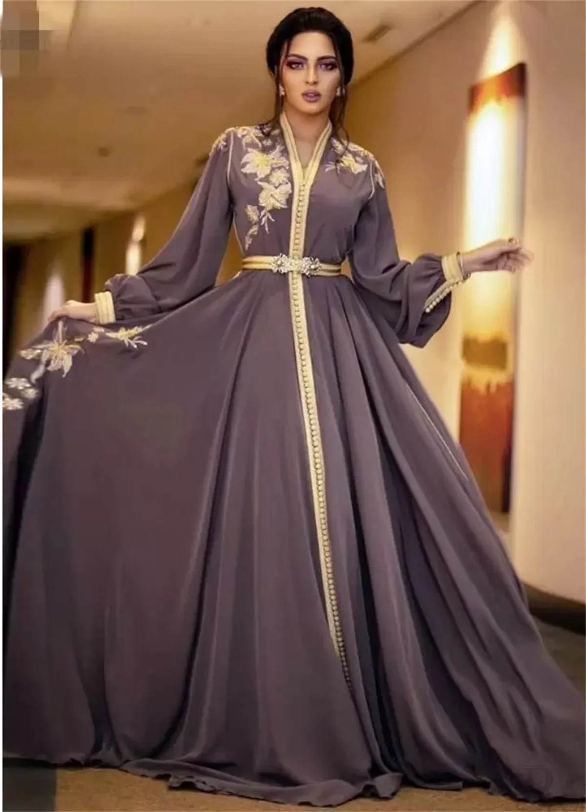 Moroccan Dubai Kaftan Lace Formal Evening Dresses V Neck Embroidery Appliques Full Sleeve Arabic Muslim Party Gowns 2023