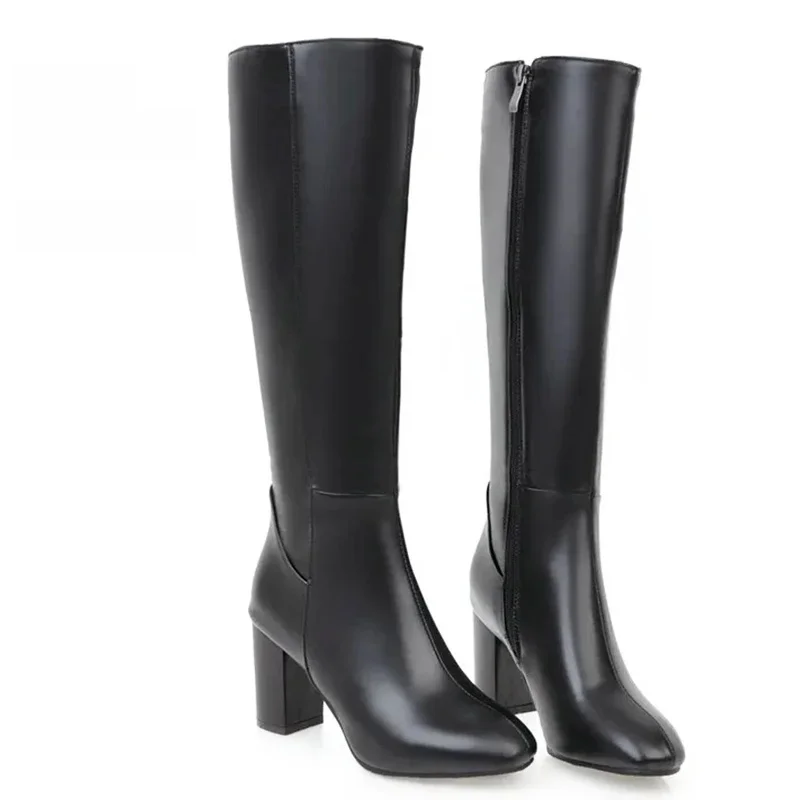 Automne hiver femmes 7.5CM talons carrés fermeture éclair latérale rose bottes longues en plein air femme chaussures mode chaud genou-haute bottes en cuir 48