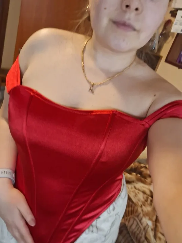 Off-Shoulder Short Sleeve Blouse