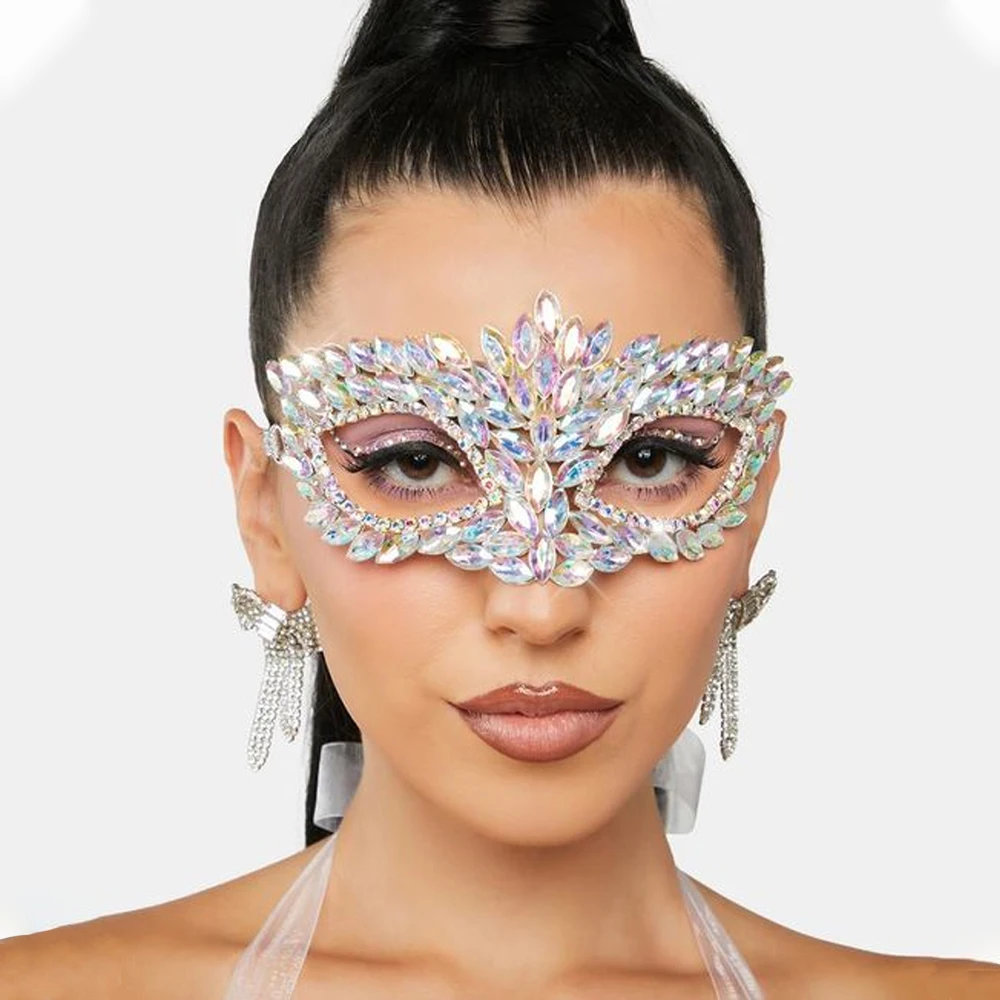 Gorgeous Diamond Masquerade Mask Rhinestone Women Luxury Crystal Face Jewelry Guard Prom Performance Rhinestone Eyes Decoration