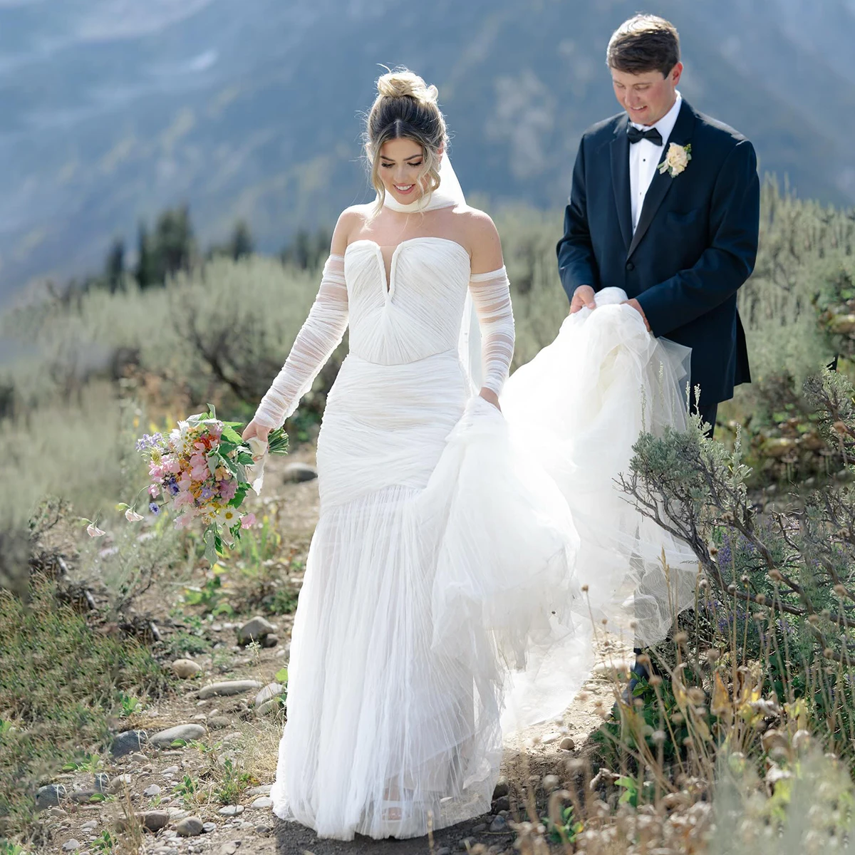 Fit And Flare Pleated Tulle Luxury Netting Wedding Dress Strapless Notch Neckline Customized Long Shirred Sleeves Bridal Gowns