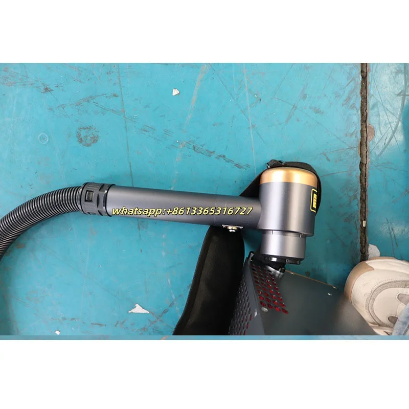 Backpack Pulse 100w 200w 300w Fiber Laser Reinigingsmachine