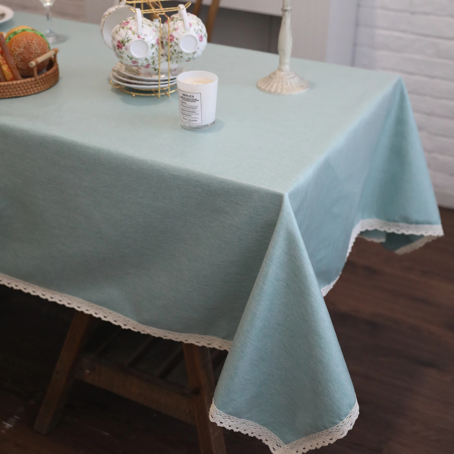 

Oilcloth Waterproof Wipeable Tablecloths, Reusable Modern Table Cover for Outdoor Picnic Camping Dining Table, Lake Blue Color